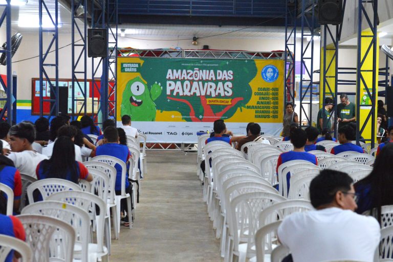 Com apoio do Governo do Amazonas, “Amazônia das Palavras” percorre sete municípios do estado
